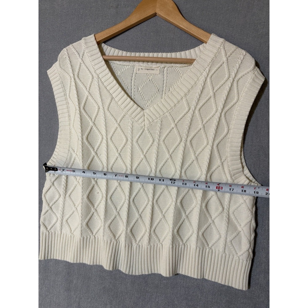 By Together Womens Cream V-Neck Knitted Sweater Vest Size Large - Picture 4 of 5